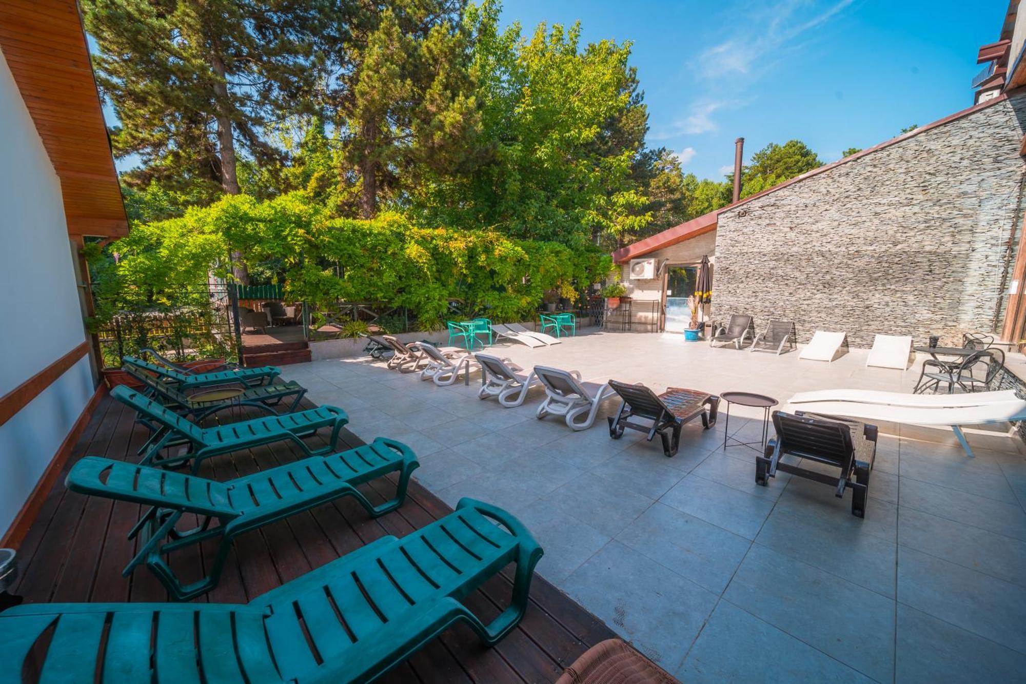 Kopala Tskneti Hotel Tsqnet'i Extérieur photo