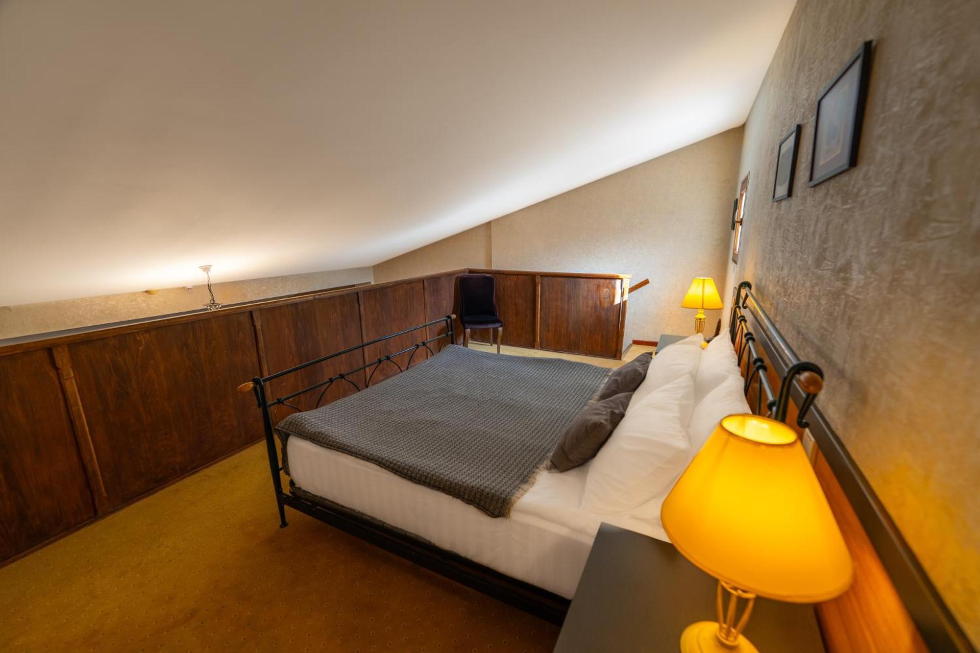 Kopala Tskneti Hotel Tsqnet'i Extérieur photo