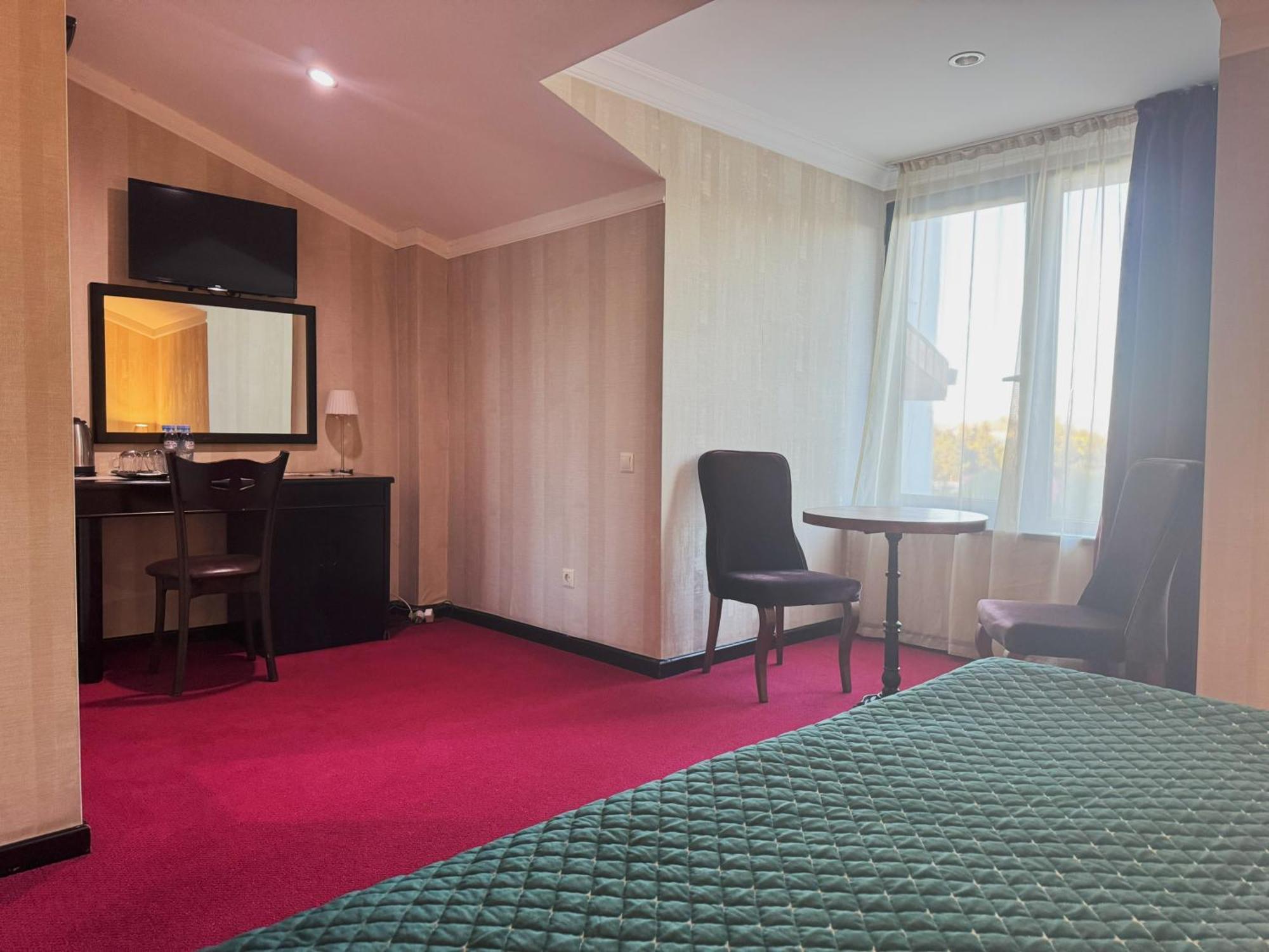 Kopala Tskneti Hotel Tsqnet'i Extérieur photo